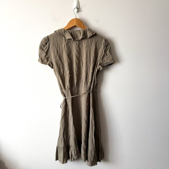 Aritzia Sunday Best New Ruffle Wrap Dress Dry Basil Green Size Small - Picture 4 of 6